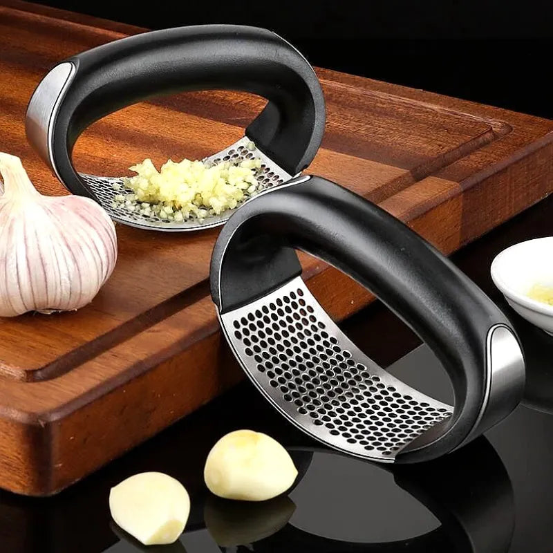 Press Crusher™: Manual Garlic Mincer & Chopping Tool